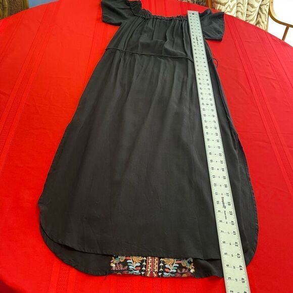 Entro Black Embroidered Dress Size Small - Picture 8 of 8